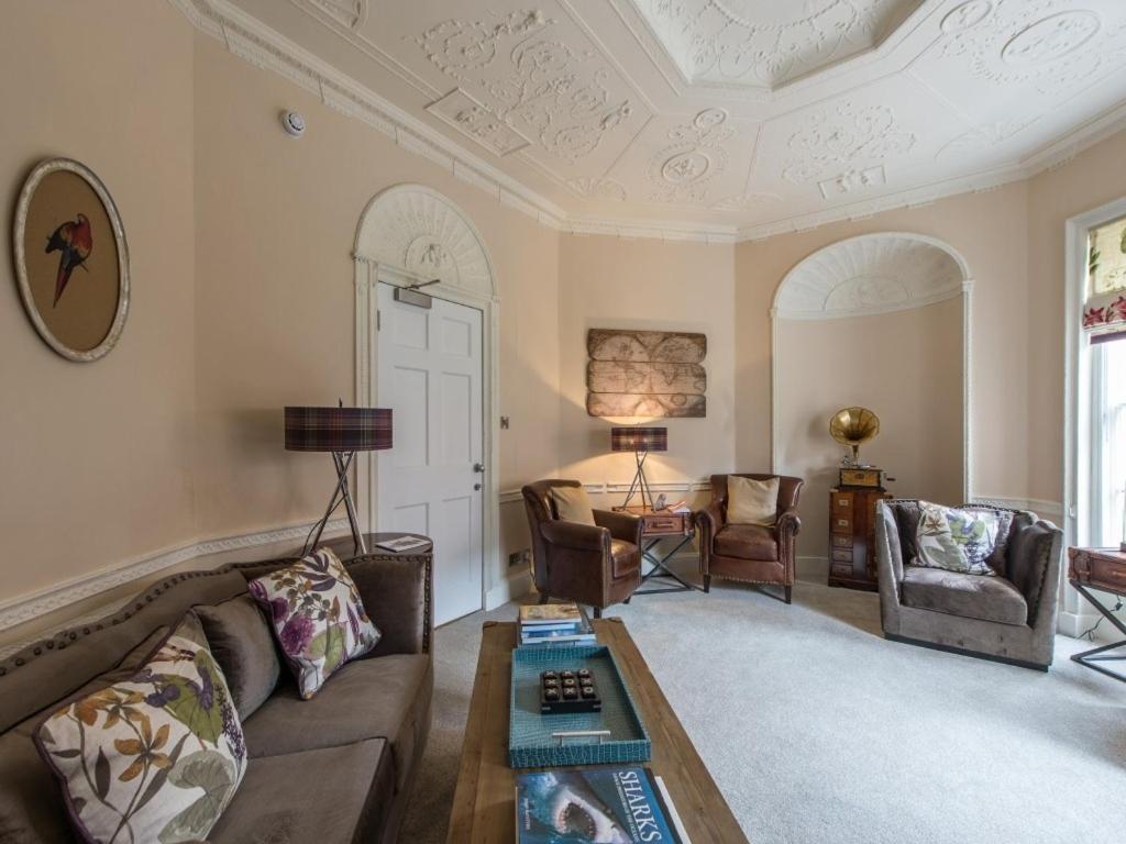 Darwin'S Townhouse Bed & Breakfast Shrewsbury Eksteriør bilde The Drawing Room